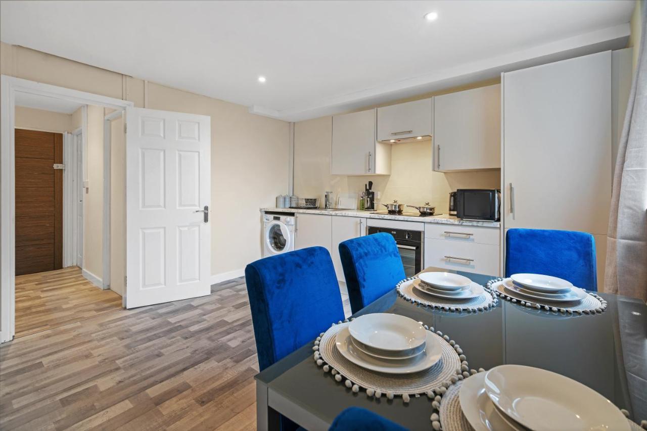 Suites By Rehoboth - Overcomers- Deptford Londra Esterno foto